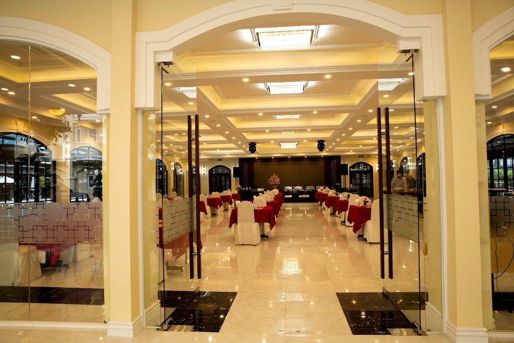 Vien Dong Hotel Нячанг Екстер'єр фото