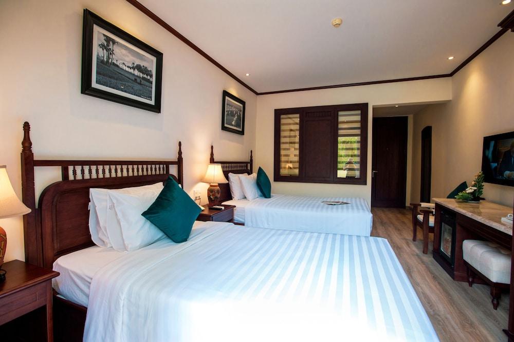 Vien Dong Hotel Нячанг Екстер'єр фото