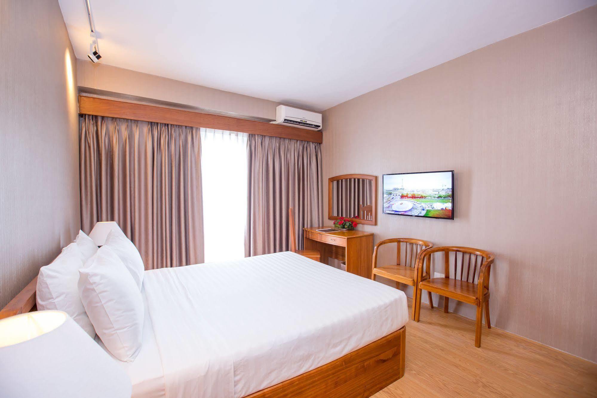 Vien Dong Hotel Нячанг Екстер'єр фото